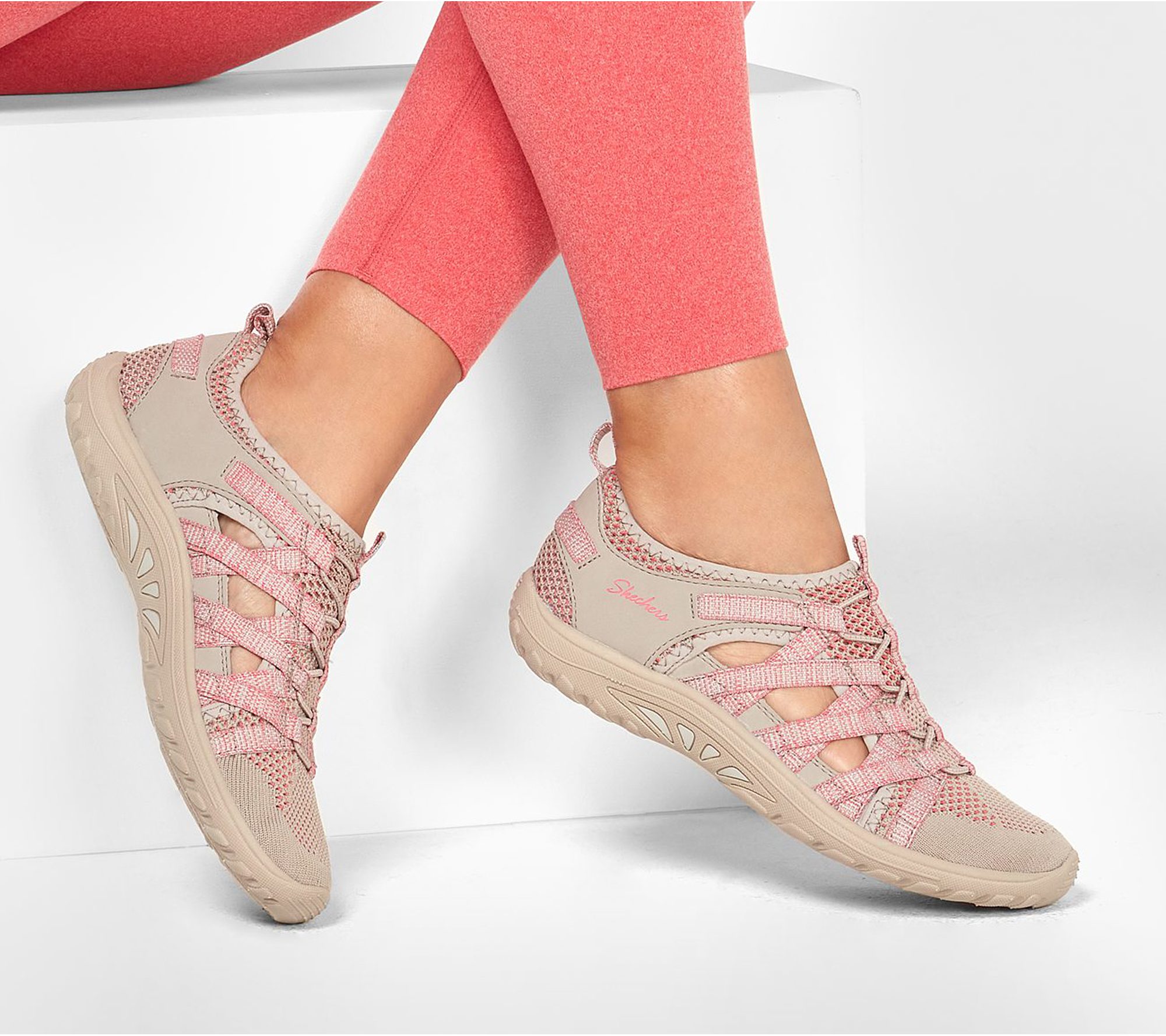 skechers relaxed fit reggae fest wicker