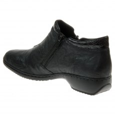 Doro Boot