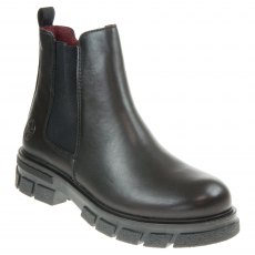 Tora Boot