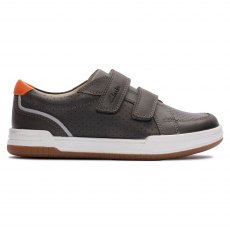 clarks boys trainers