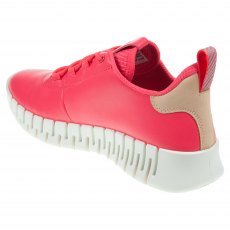 Gruuv Sneaker