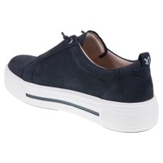 23709-44 Manou