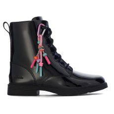 Oaklyn Charm Older Oaklyn Charm Older