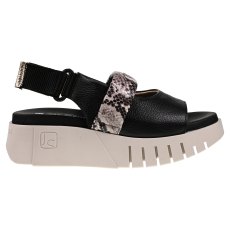 Manuela Sandal