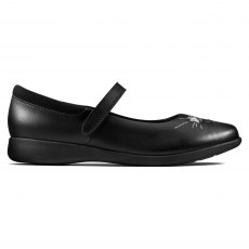 clarks pumps school