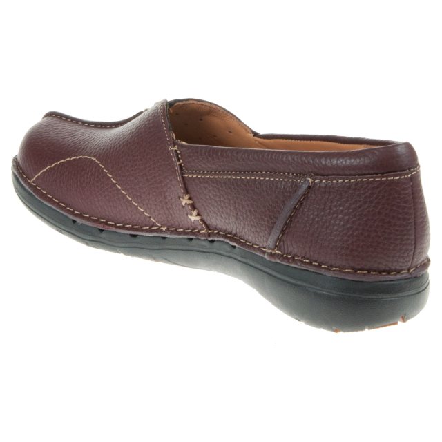 Clarks Un Loop Stride Burgundy Leather 26168705 - Everyday Shoes ...