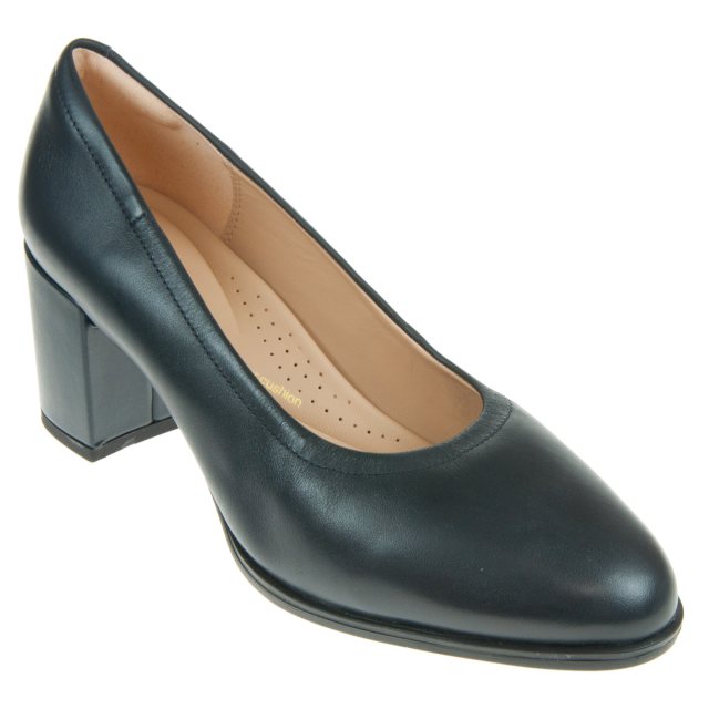 Clarks navy hotsell court shoes
