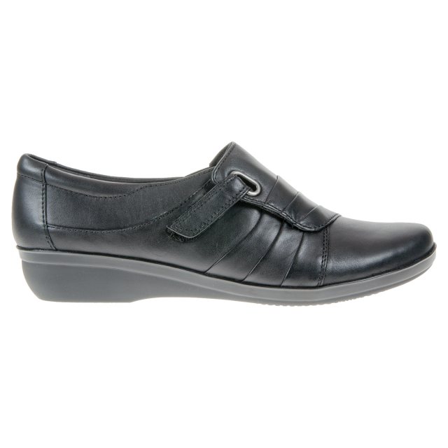 clarks luna shoes