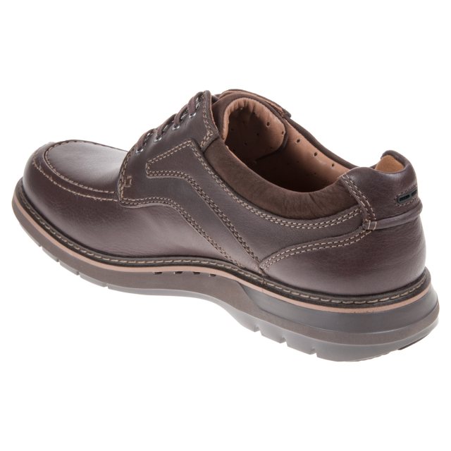 Clarks Un Ramble Lace Dark Brown Leather 26136990 - Casual Shoes ...