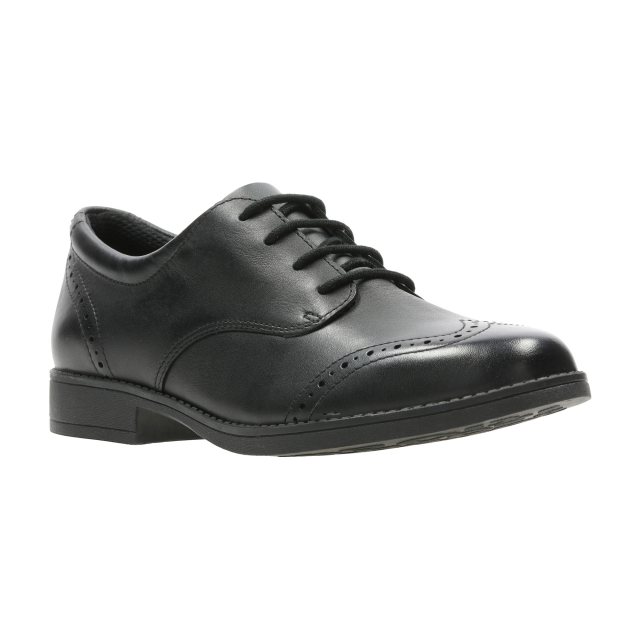 clarks walking boots for womens