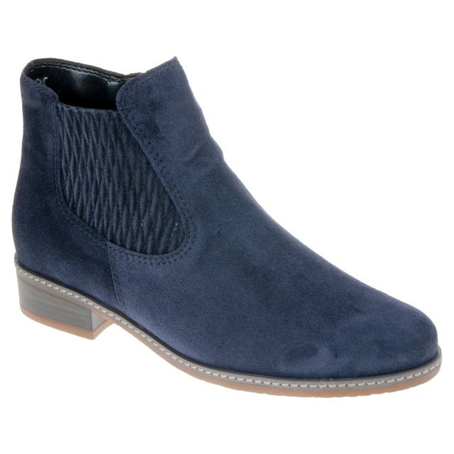 moncler booties
