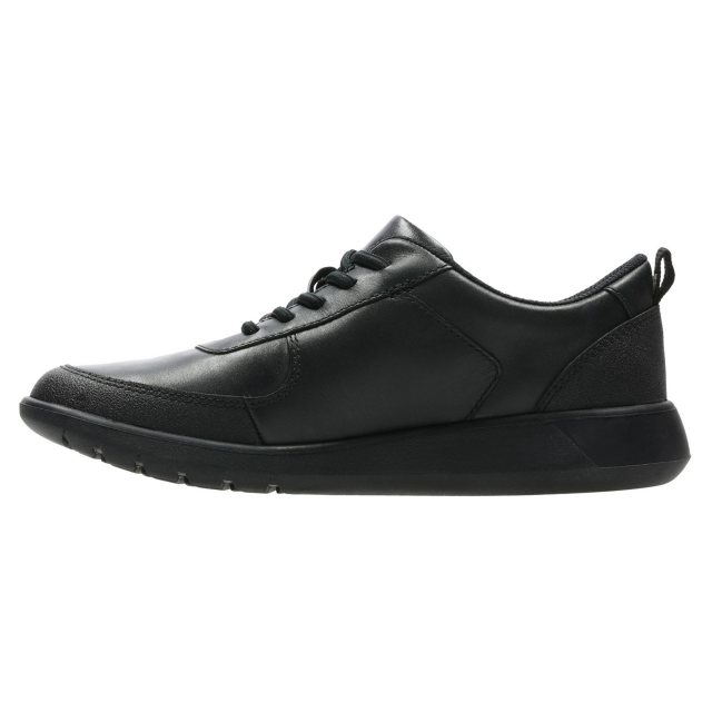 scape street youth clarks