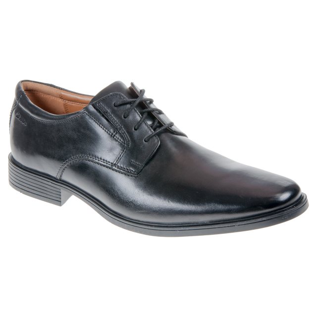 clarks tilden shoes