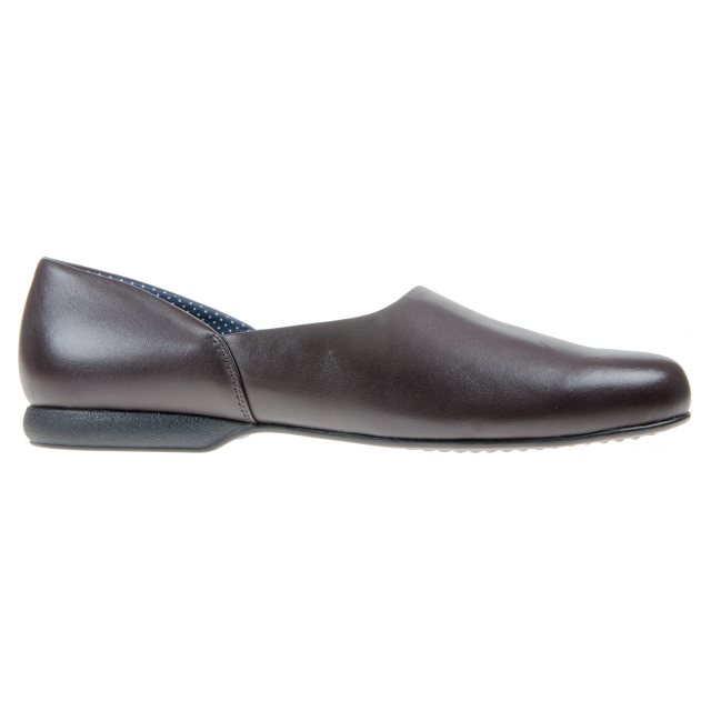 clarks slip on slippers