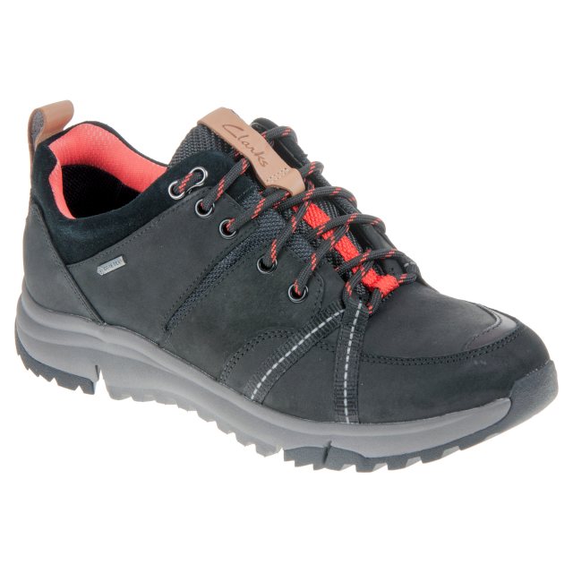 clarks wave walk gore tex