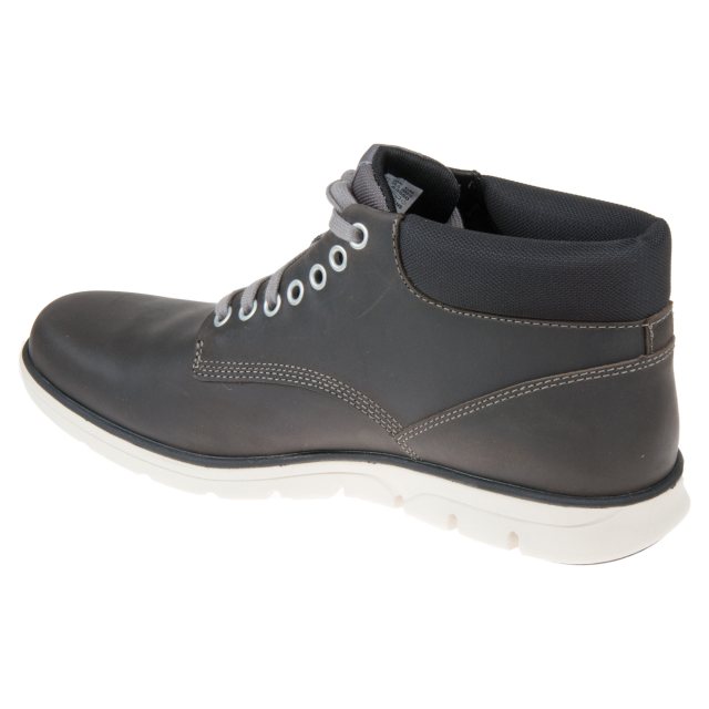 timberland dark grey bradstreet chukka boots