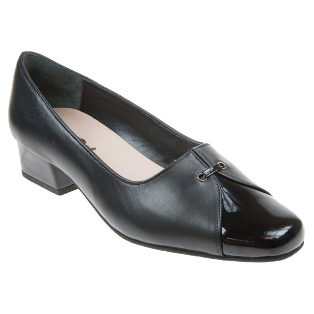 Vandal wide fit discount shoes