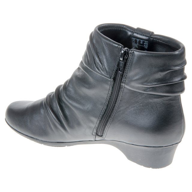 matron ella clarks boots